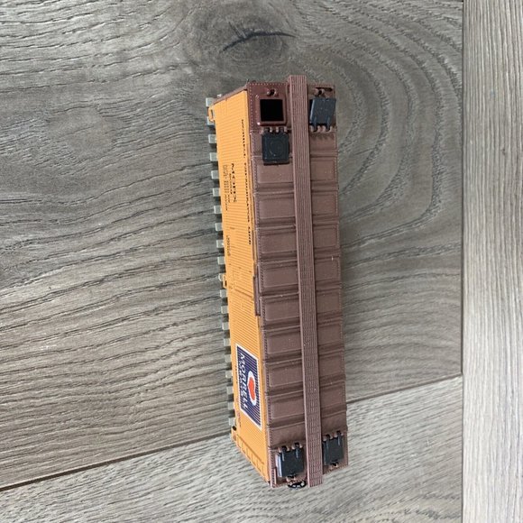 Athearn 5207 40' MORX 9089 Morrell Meats Scribed Reefer HO Scale - Picture 5 of 12